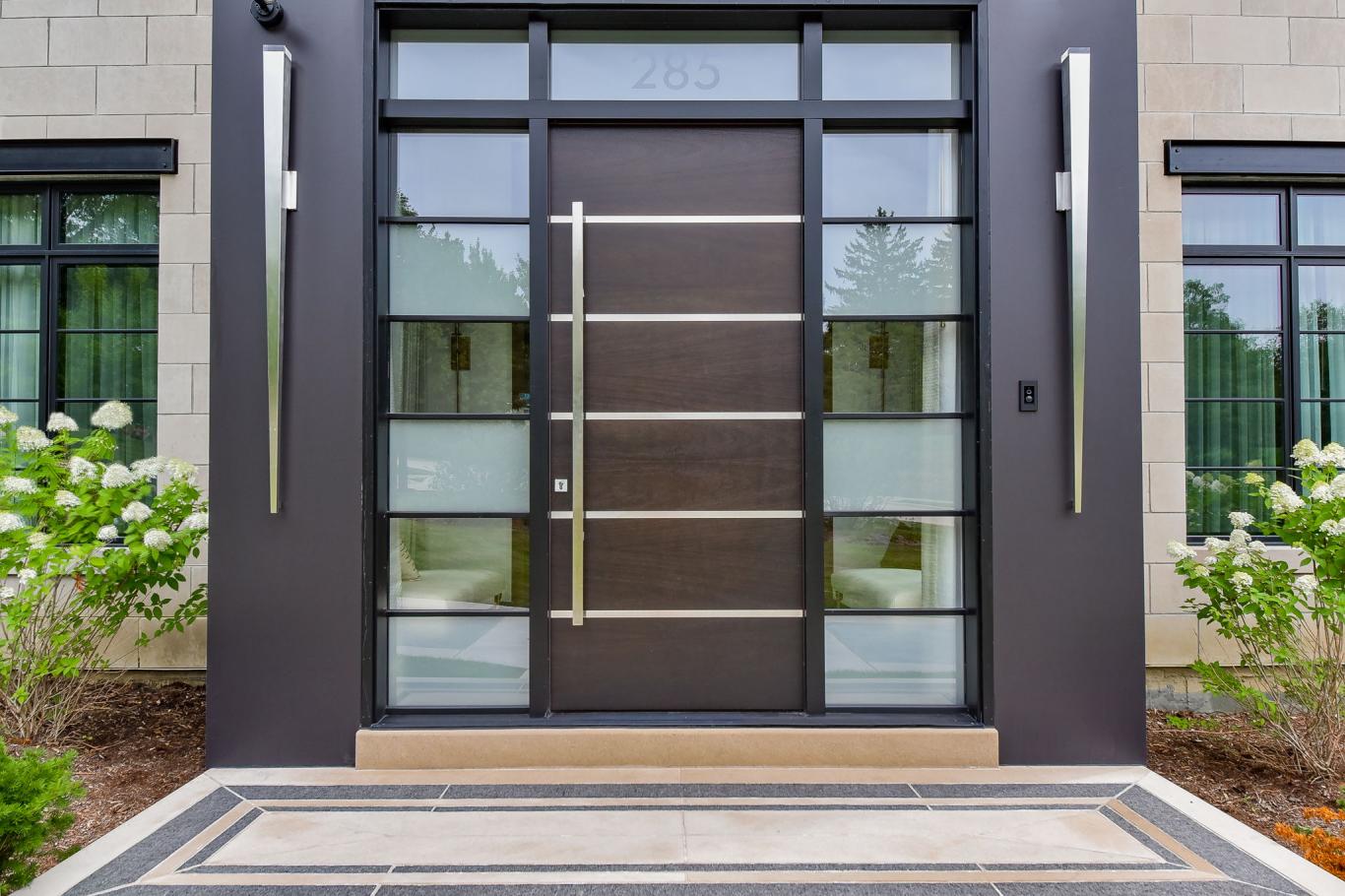 Custom Luxury Homes By Charleston Building - Front Door - 
